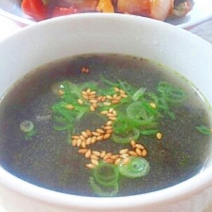 ダシダで♪韓国海苔スープ